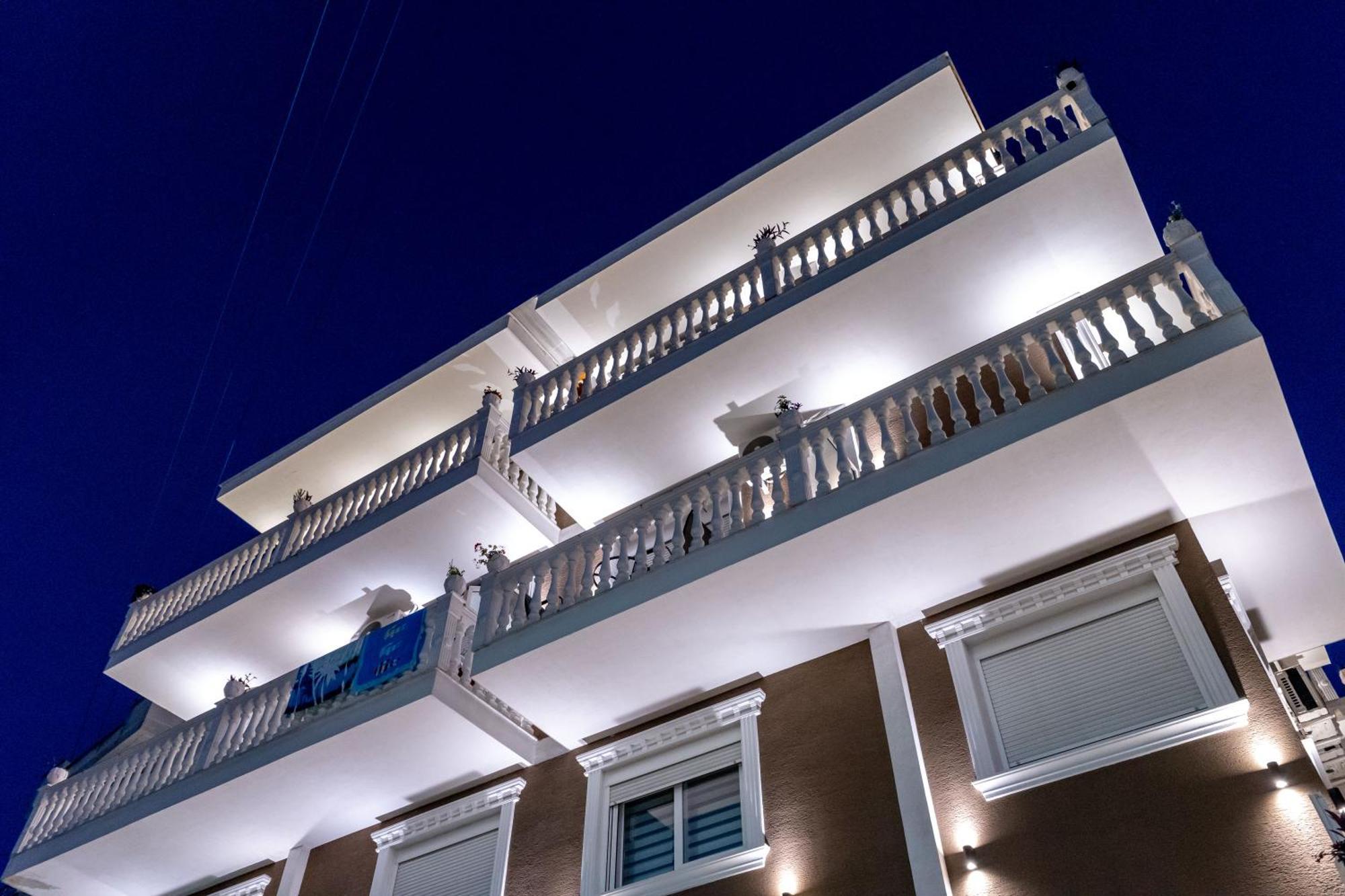 Hotel Elite Sarande Exterior photo