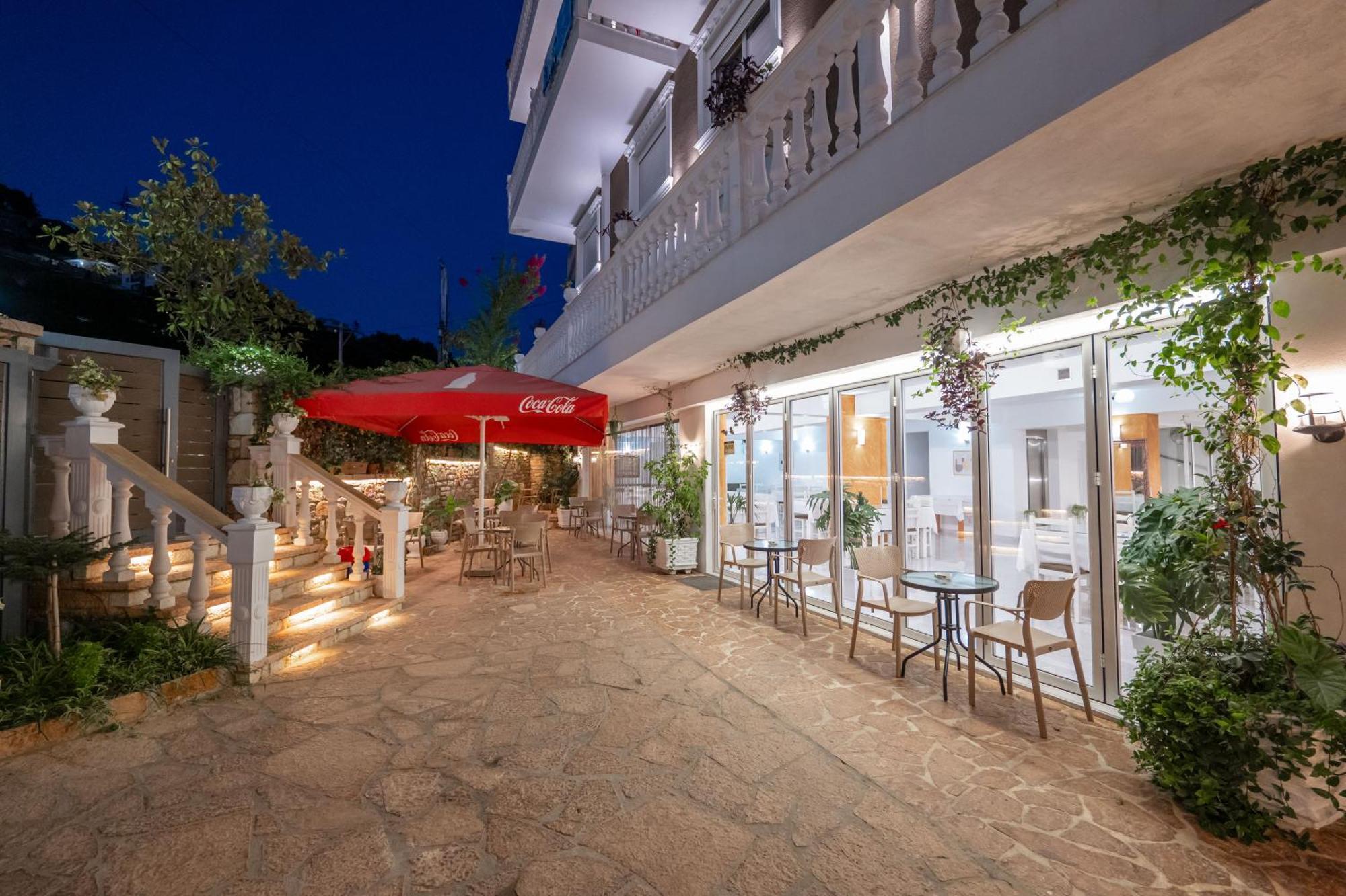 Hotel Elite Sarande Exterior photo